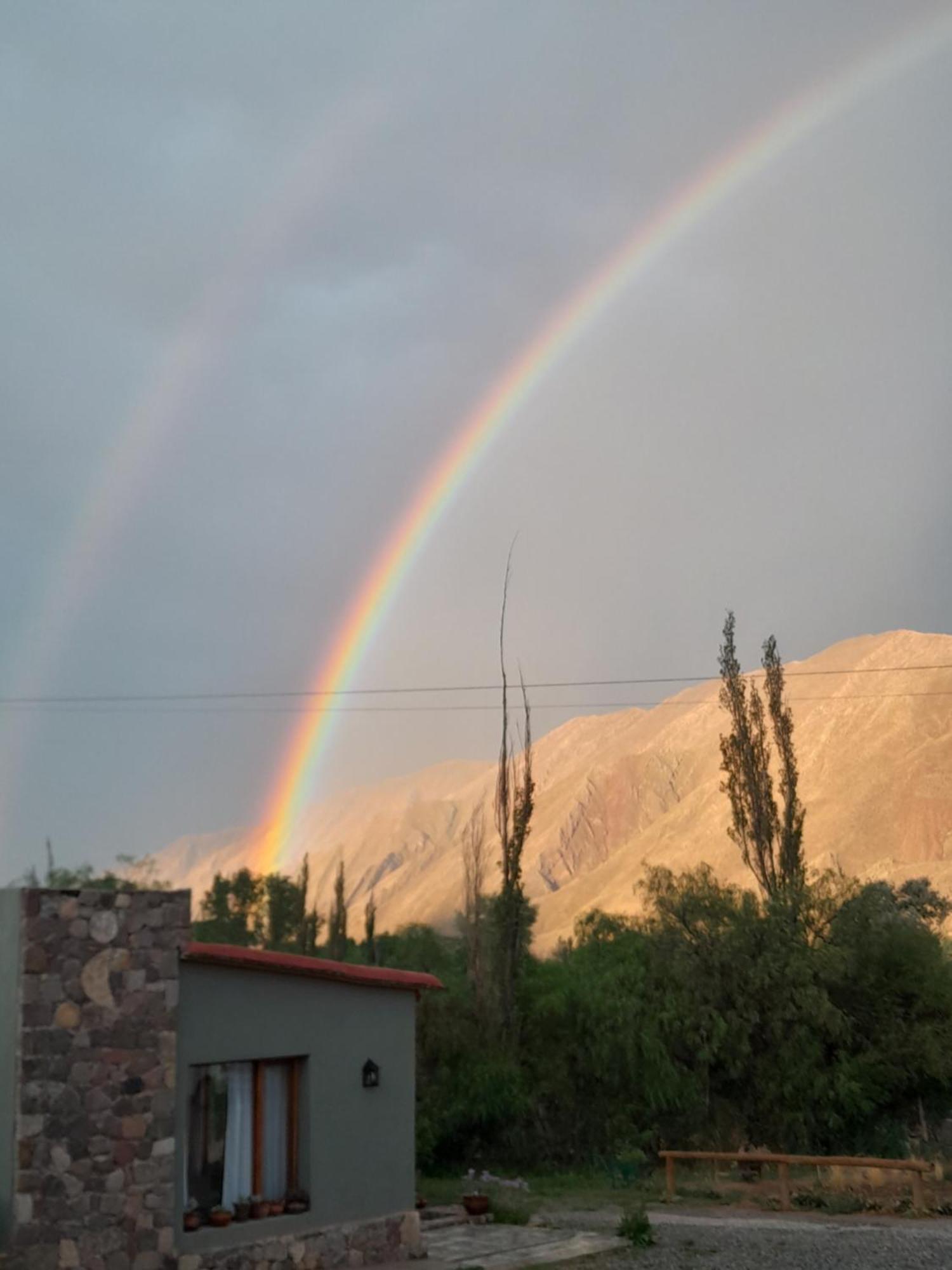 Tierra Primitiva Apartment Tilcara Exterior foto